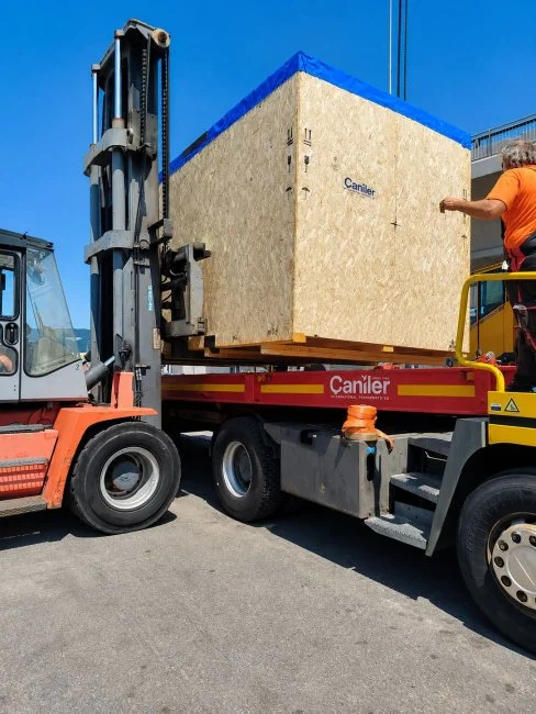 Trasporto macchinari speciali per Kroman Çelik: progetto completato