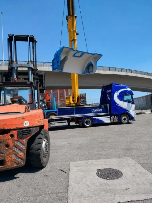 Trasporto macchinari speciali per Kroman Çelik: progetto completato